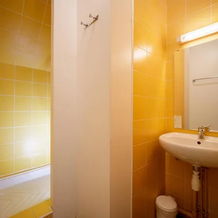 דירה 10 Personnes Avec Balcon A Peyragudes - 3 Chambres, Navette Gratuite, Casier Skis - Fr-1-695-18