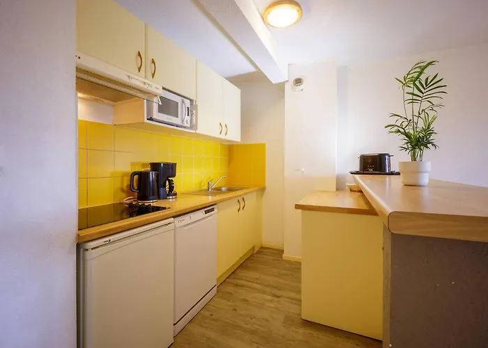 10 Personnes Avec Balcon à Peyragudes - 3 Chambres, Navette Gratuite, Casier Skis - Fr-1-695-18 Apartamento *