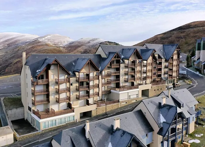 10 Personnes Avec Balcon à Peyragudes - 3 Chambres, Navette Gratuite, Casier Skis - Fr-1-695-18