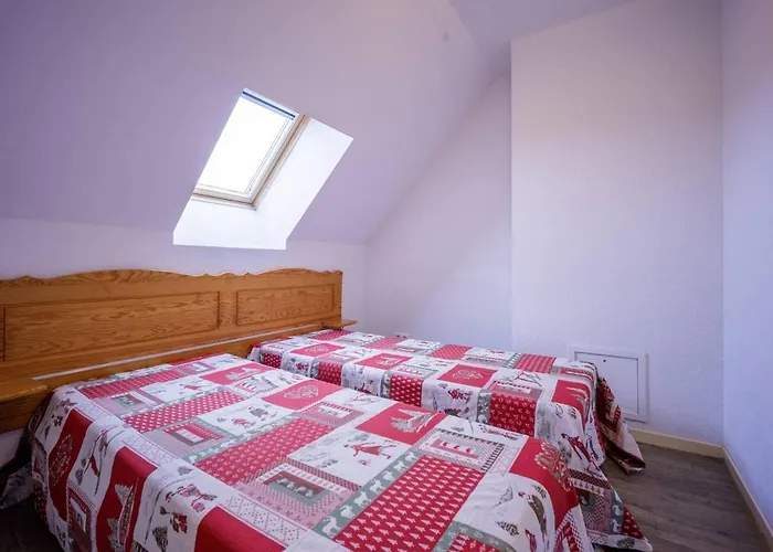 10 Personnes Avec Balcon à Peyragudes - 3 Chambres, Navette Gratuite, Casier Skis - Fr-1-695-18 * Germ